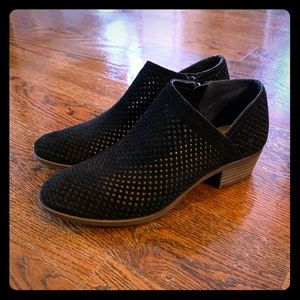 NWOT Lucky Brand Ankle bootie